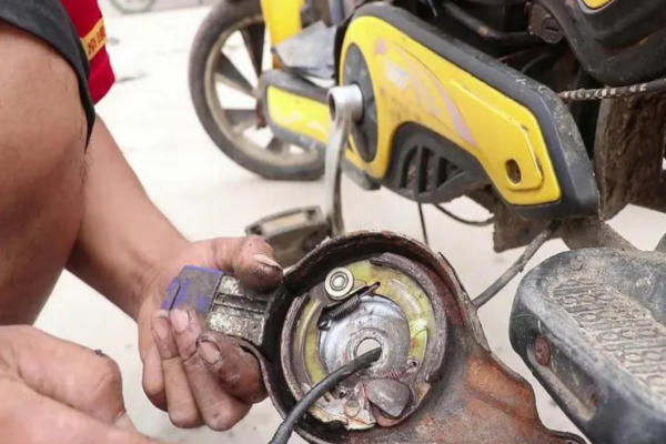 铜仁市电动车刹车故障